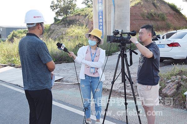 介绍跨37省道复线特大桥